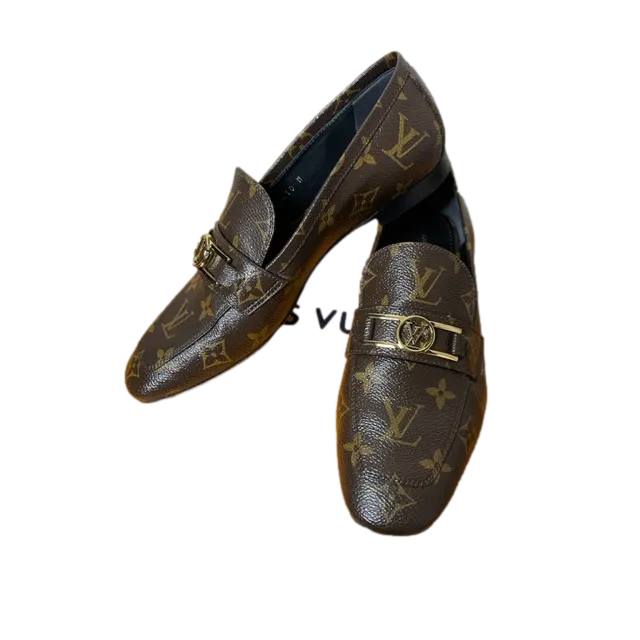 Louis Vuitton Soho Monogram Loafer 38