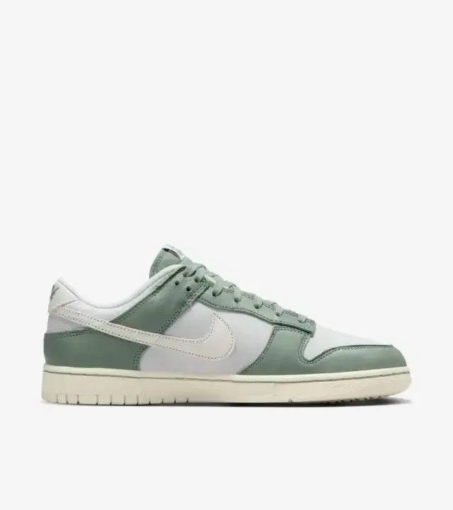 Nike Dunk Low Retro Premium Mica Green Sail Photon Dust DV7212-300